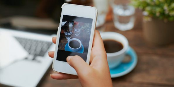 Stocksy_txp1567ea41VOh000_Small_317825